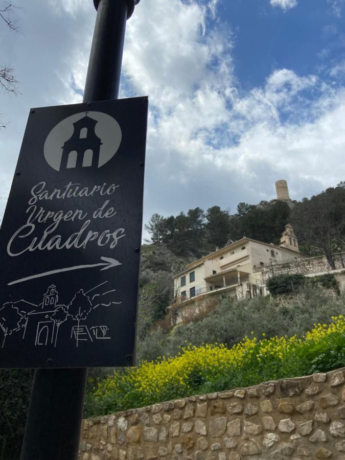 Casa de hóspedes Rural De Cuadros